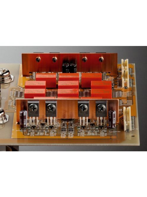 Accuphase A-48S A-osztályú High-End sztereó végerősítő