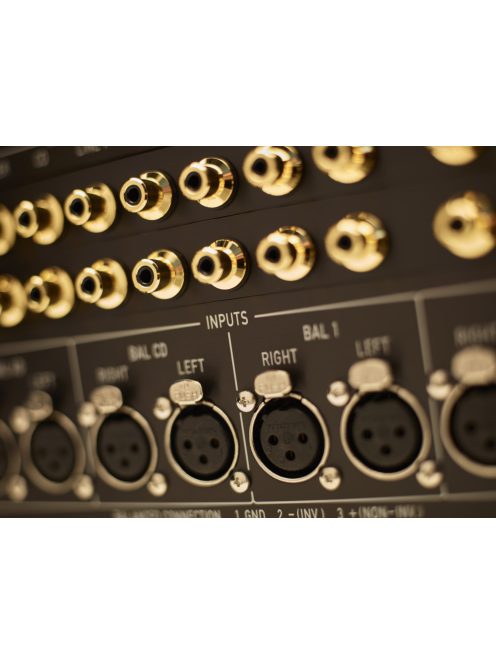 Accuphase C-3900S Referencia sztereó előerősítő