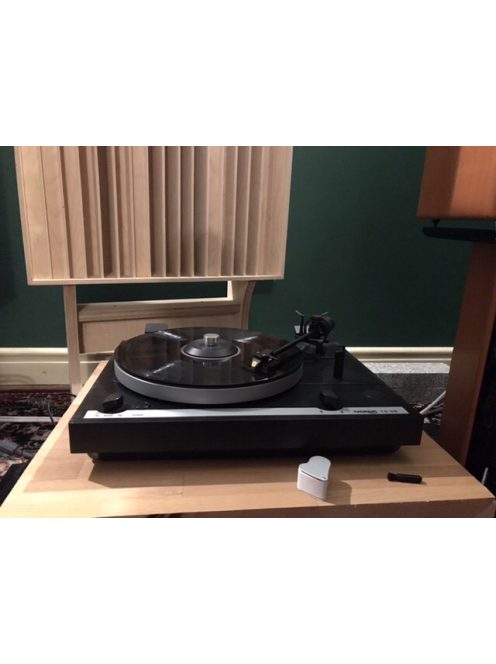 Dynavox VC80 analóg lemez leszorító - csavaros