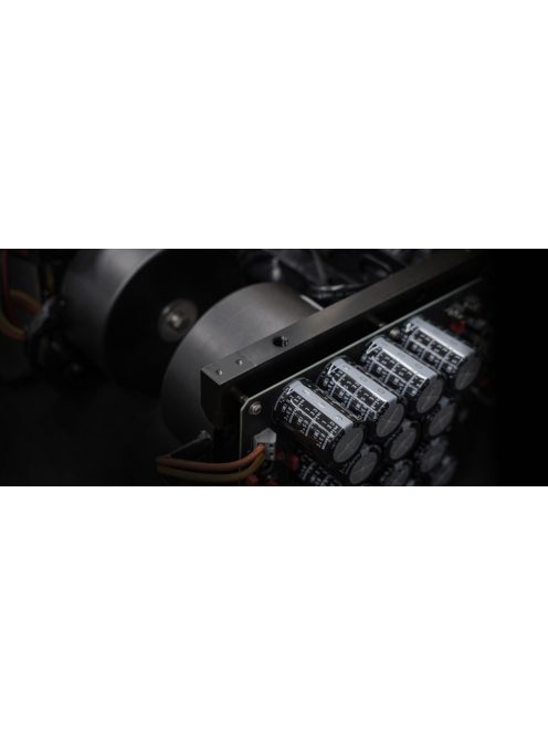 Matrix Audio MA-1  referencia High-end sztereó végerősítő