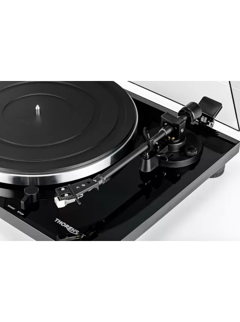 Thorens TD 201 analóg lemezjátszó - fekete