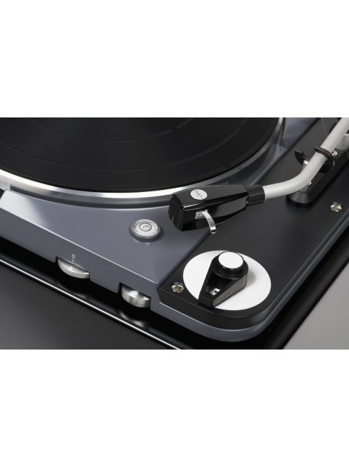 Thorens TD 124DD High-end analóg lemezjátszó