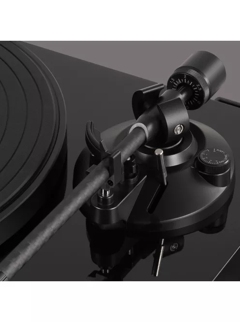 AudioTechnica AT-LPW50PB szíjhajtású analóg lemezjátszó