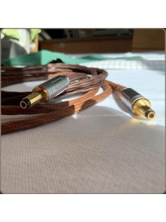 KECES Audio Prémium DC táp kábel