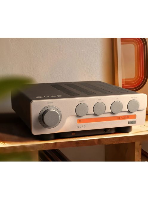 QUAD 3 sztereó erősítő