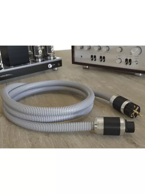 RiCable Invictus POWER REFERENCE high-end táp kábel - 1,5m