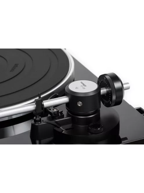 Thorens TD 204 audiophile analóg lemezjátszó Fekete